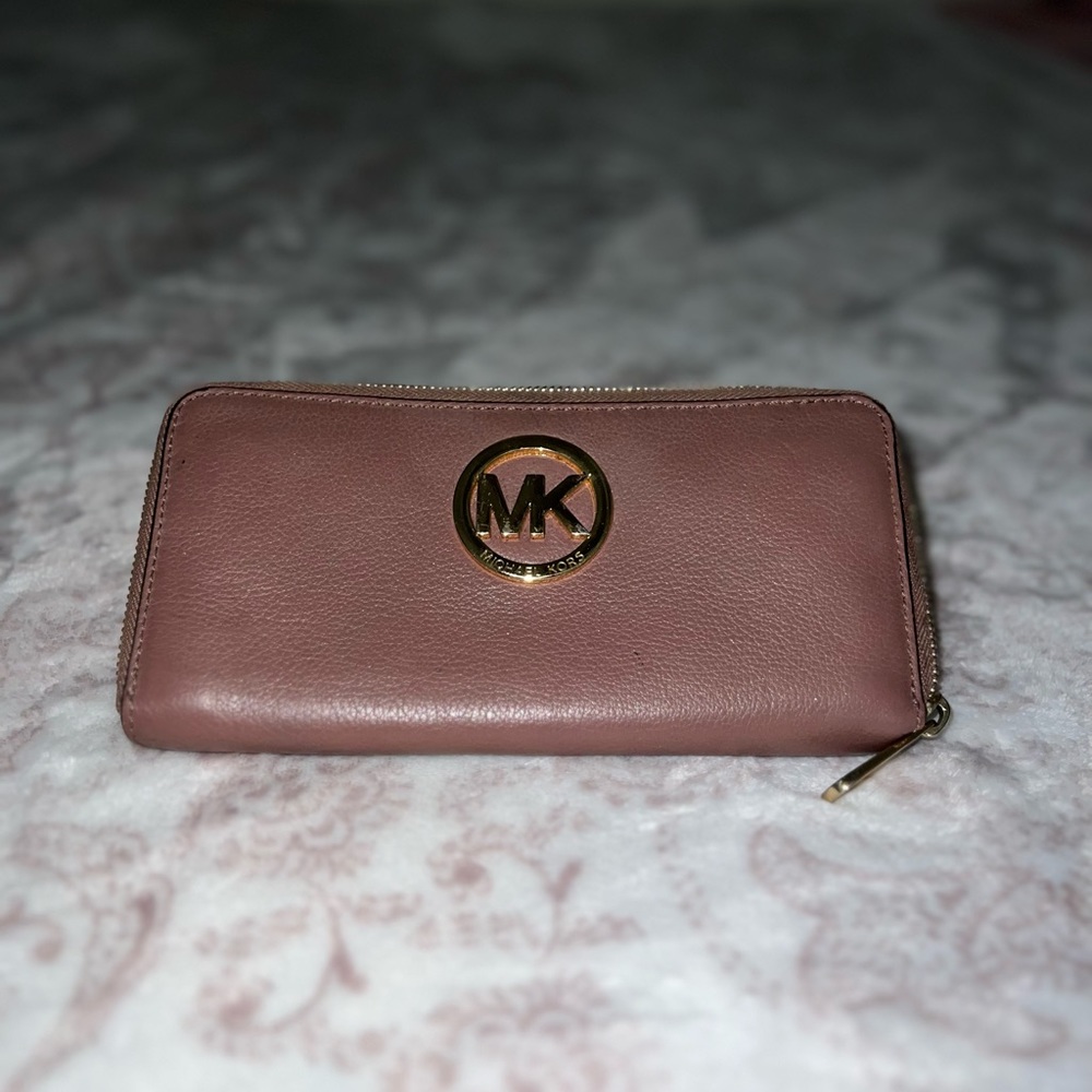 Mauve MK wallet